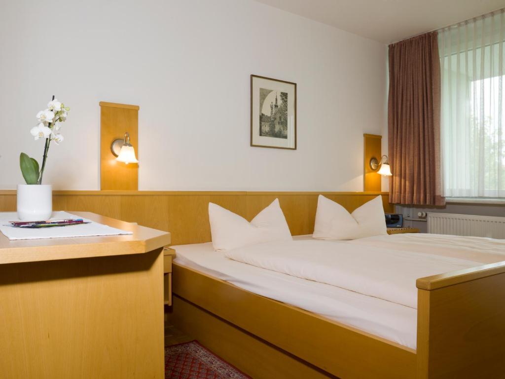 Zentral-Hotel Bad Füssing Quarto foto
